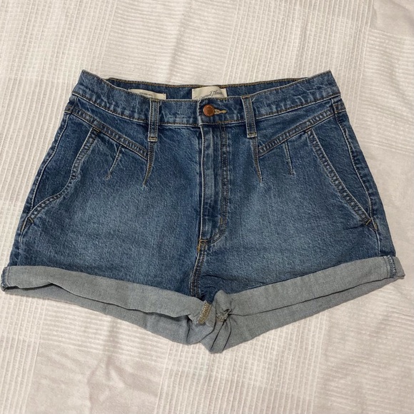 Universal Thread Blue Jean Shorts High-Waisted Cuffed | Size 8/29 - Picture 1 of 15
